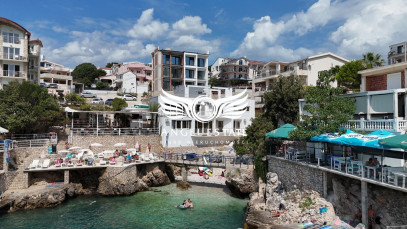Dom Sprzedaż Utjeha Beach 