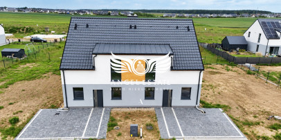 Dom Sprzedaż Grzędzice Magiczna